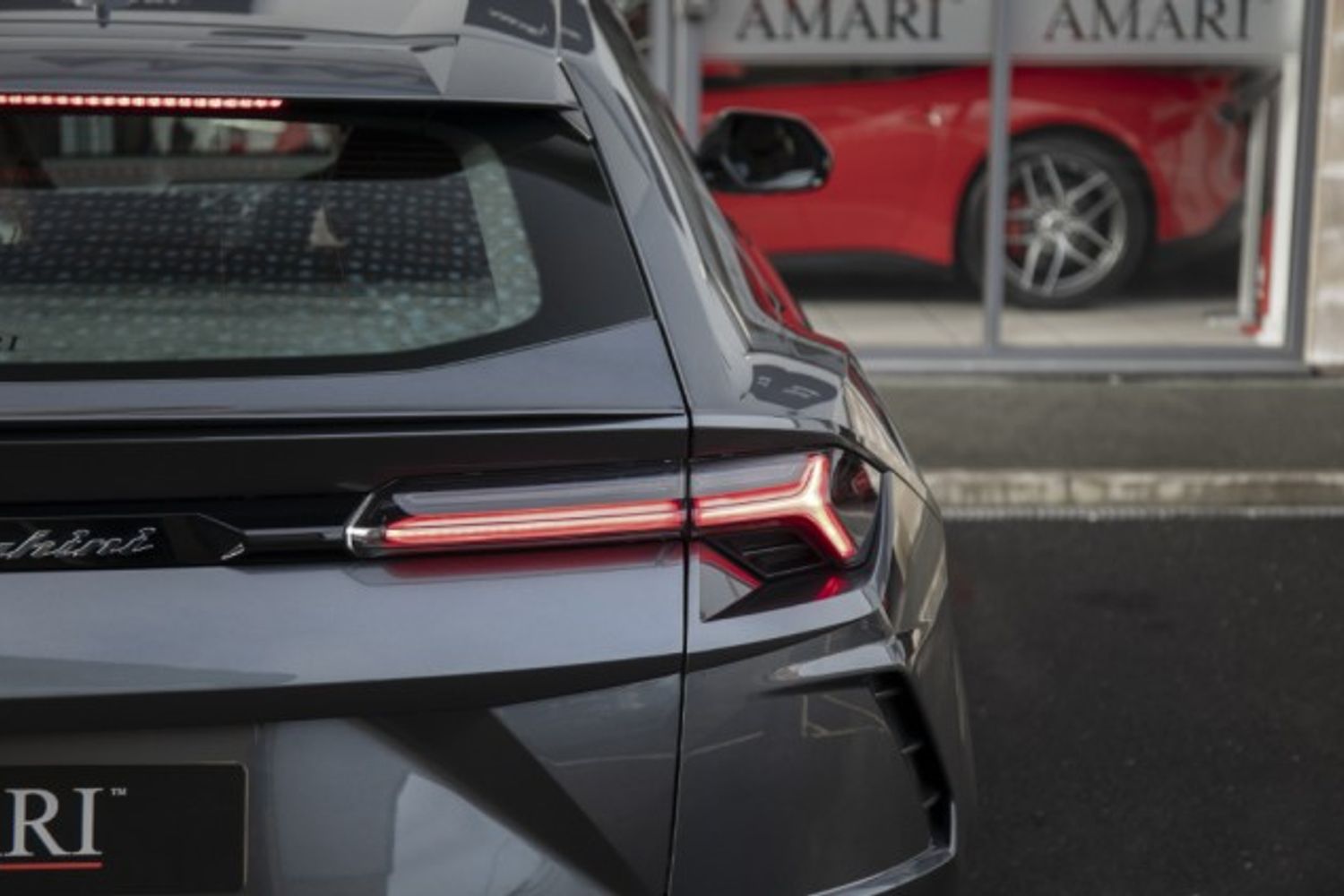 LAMBORGHINI URUS ESTATE 4.0 V8 5DR AUTOMATIC