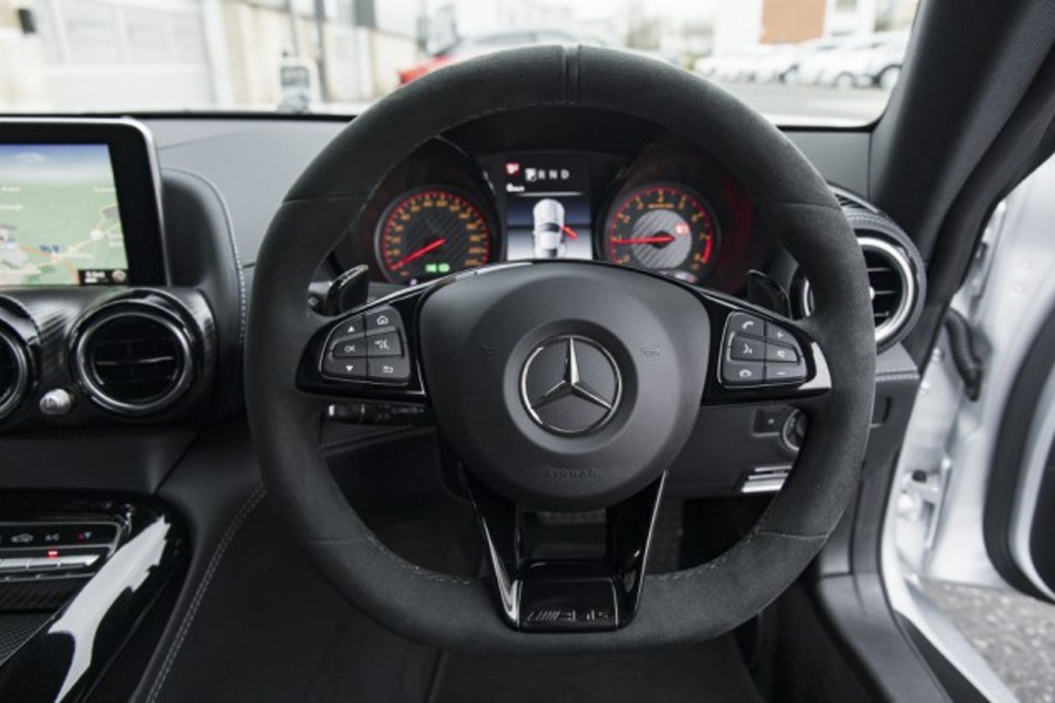 MERCEDES-BENZ AMG GT 4.0 AMG GT R PREMIUM 2DR AUTOMATIC