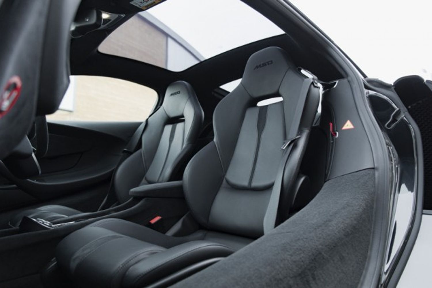 MCLAREN 570GT COUPE 3.8 V8 SSG 2DR SEMI AUTOMATIC