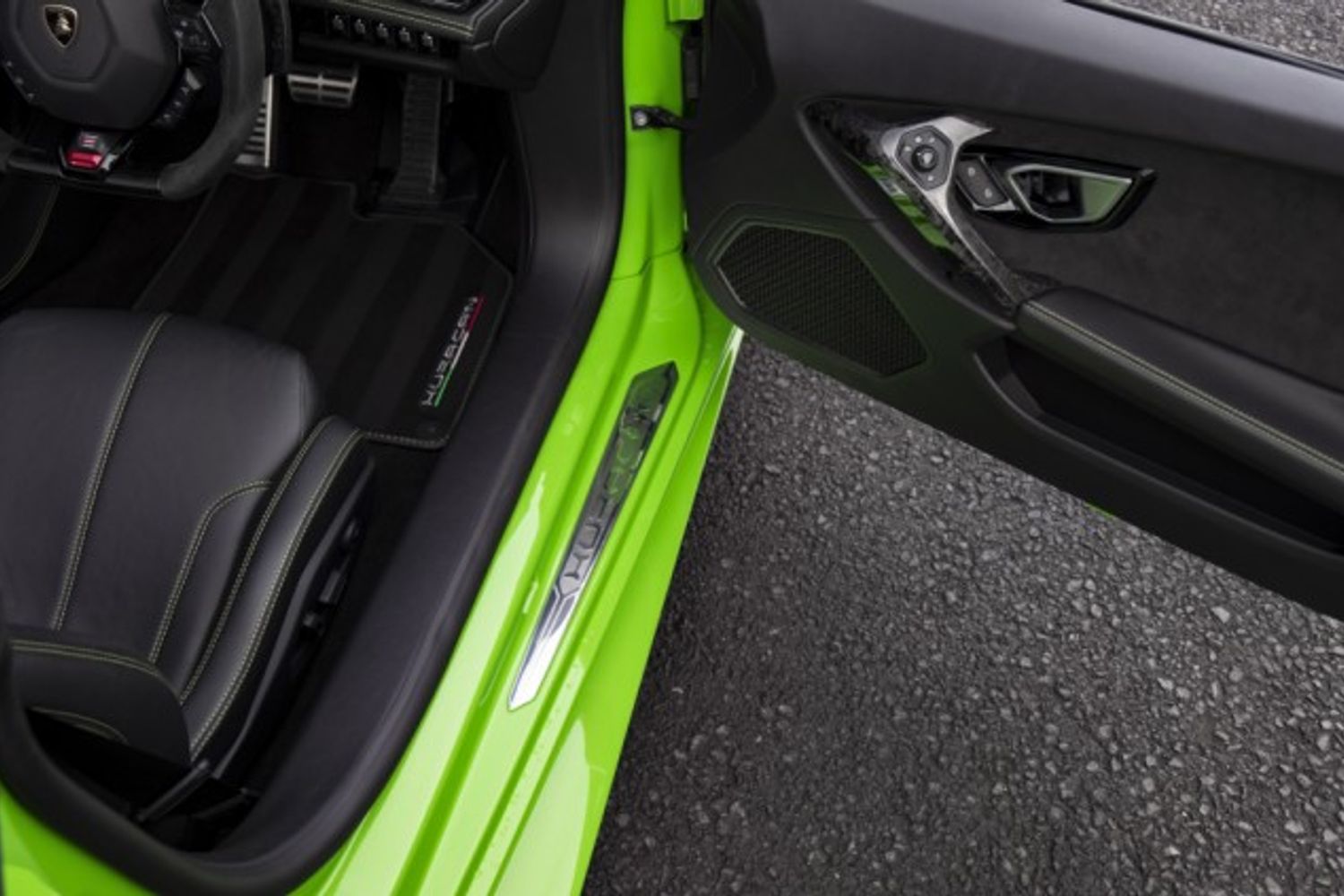 LAMBORGHINI HURACAN CONVERTIBLE 5.2 LP 610-4 SPYDER 2DR SEMI AUTOMATIC