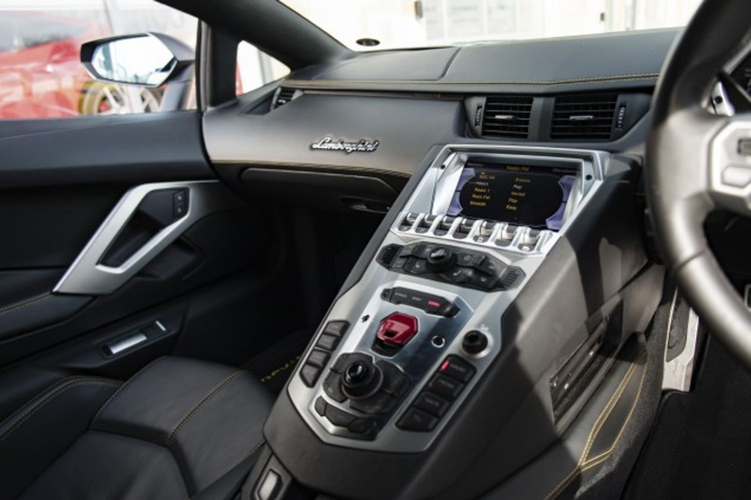 LAMBORGHINI AVENTADOR COUPE 6.5 V12 2DR SEMI AUTOMATIC
