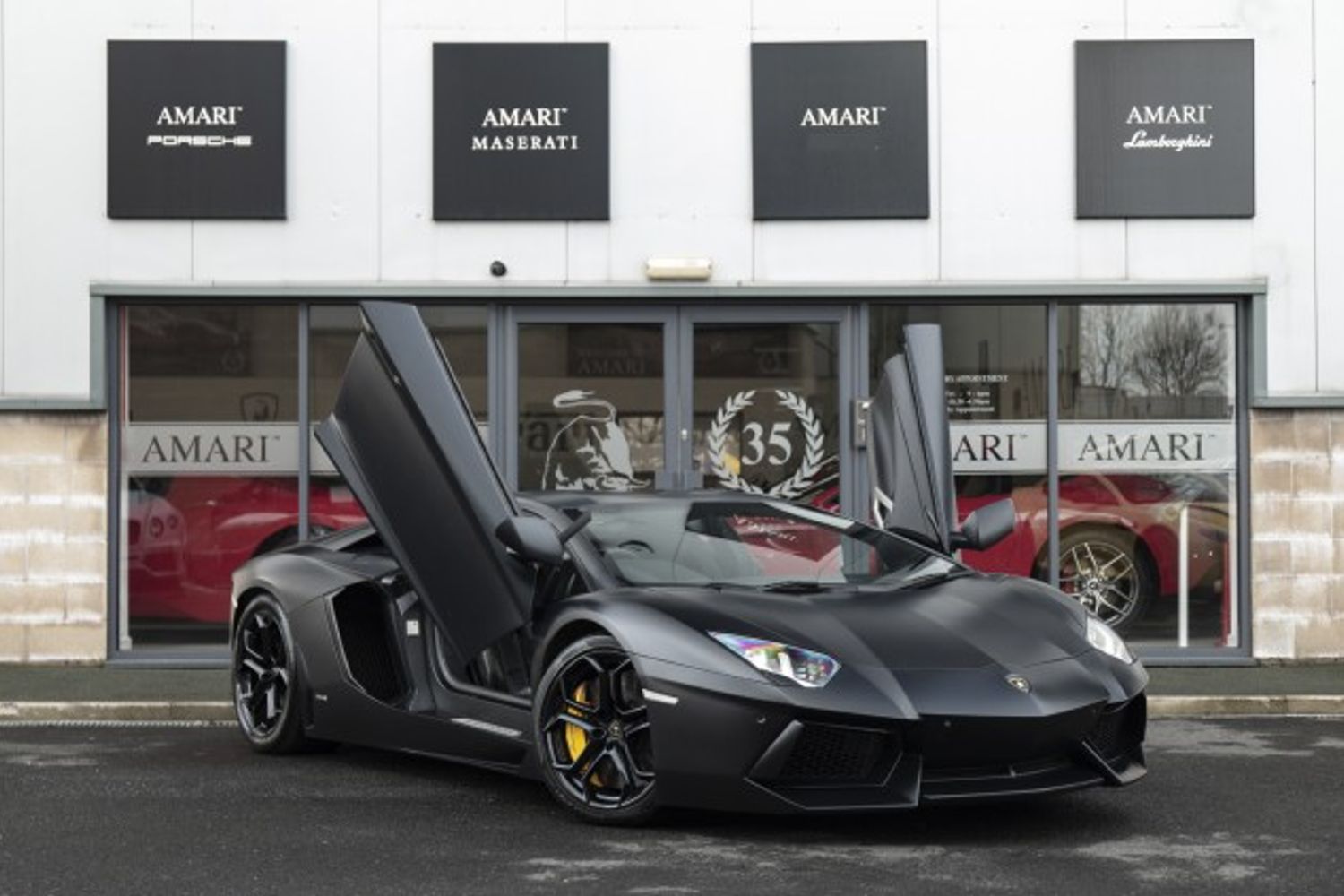 LAMBORGHINI AVENTADOR COUPE 6.5 V12 2DR SEMI AUTOMATIC