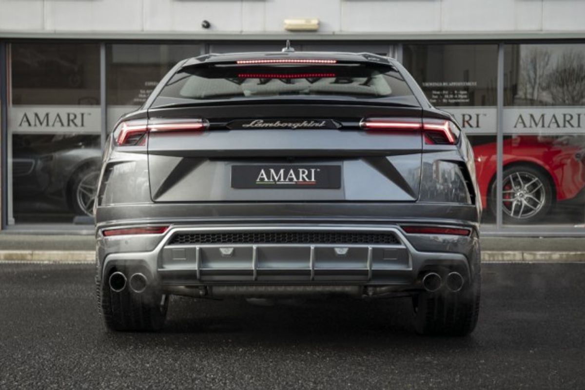 LAMBORGHINI URUS ESTATE 4.0 V8 5DR AUTOMATIC