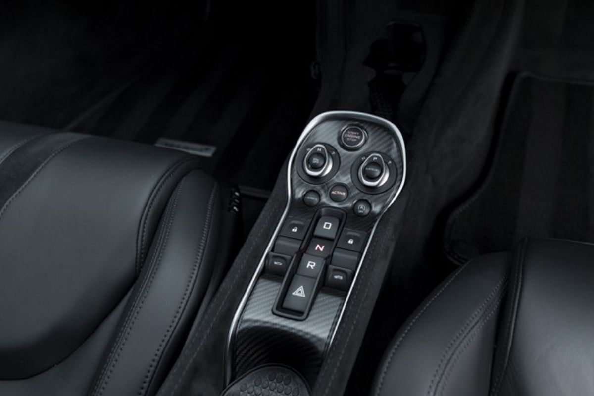 MCLAREN 570GT COUPE 3.8 V8 SSG 2DR SEMI AUTOMATIC