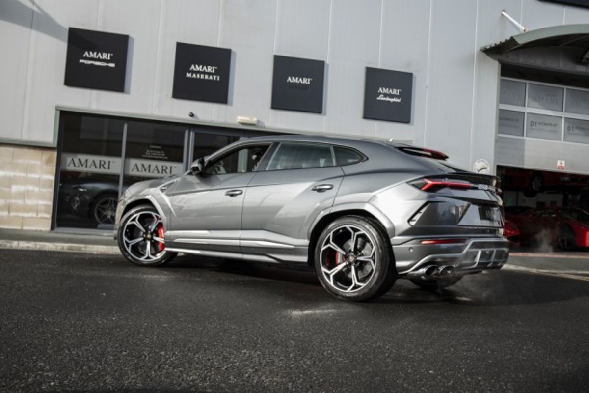 LAMBORGHINI URUS ESTATE 4.0 V8 5DR AUTOMATIC