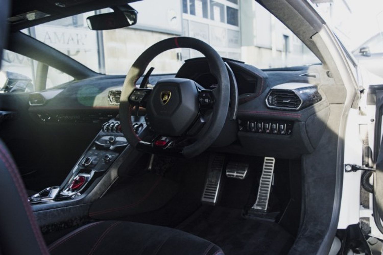 LAMBORGHINI HURACAN COUPE 5.2 LP 640-4 PERFORMANTE 2DR SEMI AUTOMATIC