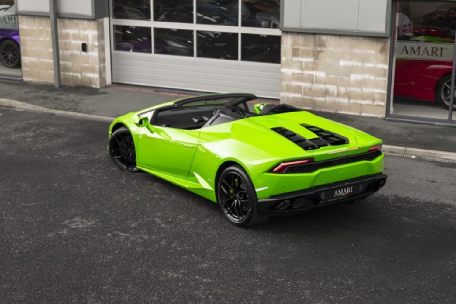 LAMBORGHINI HURACAN CONVERTIBLE 5.2 LP 610-4 SPYDER 2DR SEMI AUTOMATIC