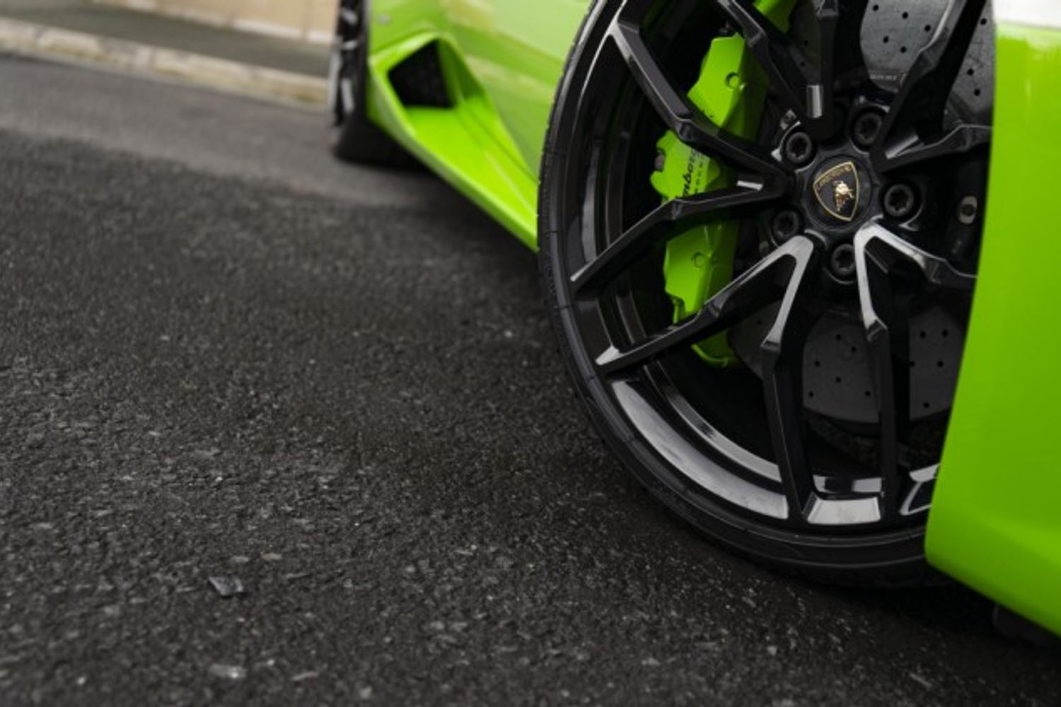 LAMBORGHINI HURACAN CONVERTIBLE 5.2 LP 610-4 SPYDER 2DR SEMI AUTOMATIC