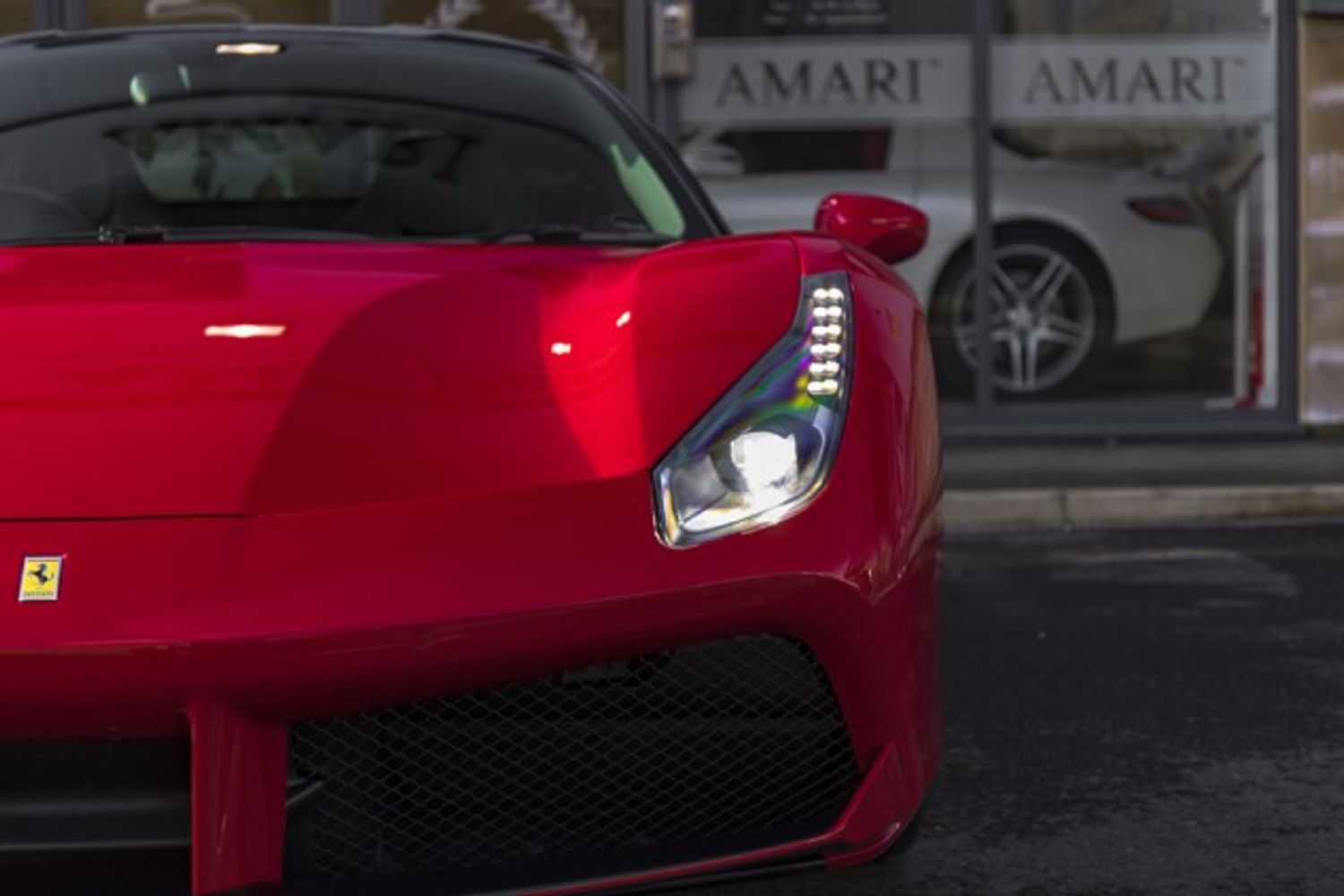 FERRARI 488 COUPE 3.9 GTB 2DR SEMI AUTOMATIC