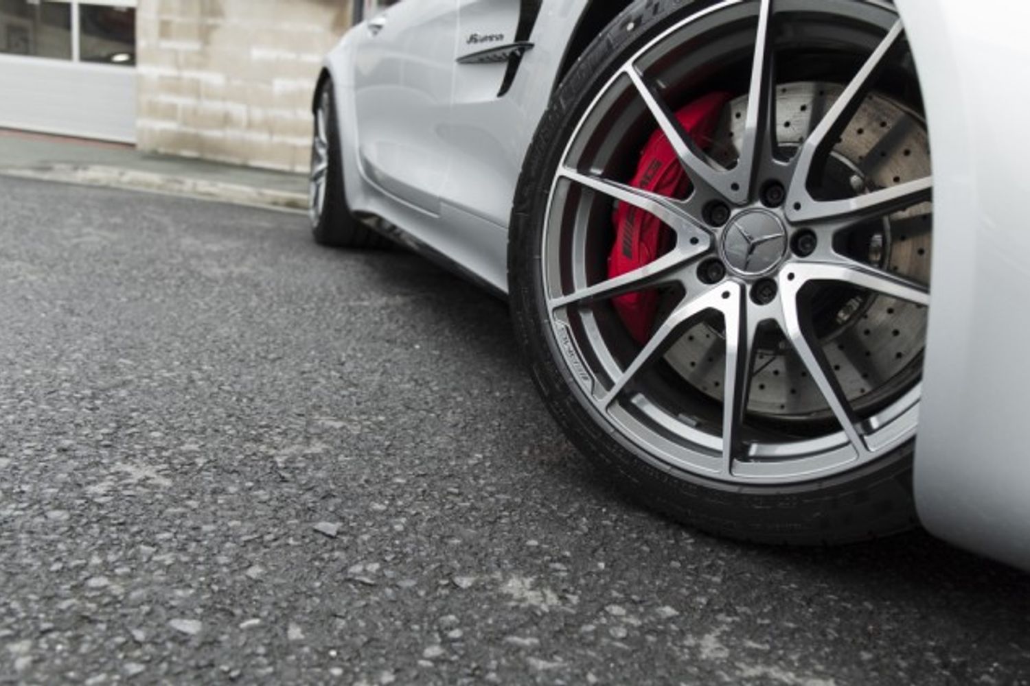 MERCEDES-BENZ AMG GT 4.0 AMG GT R PREMIUM 2DR AUTOMATIC