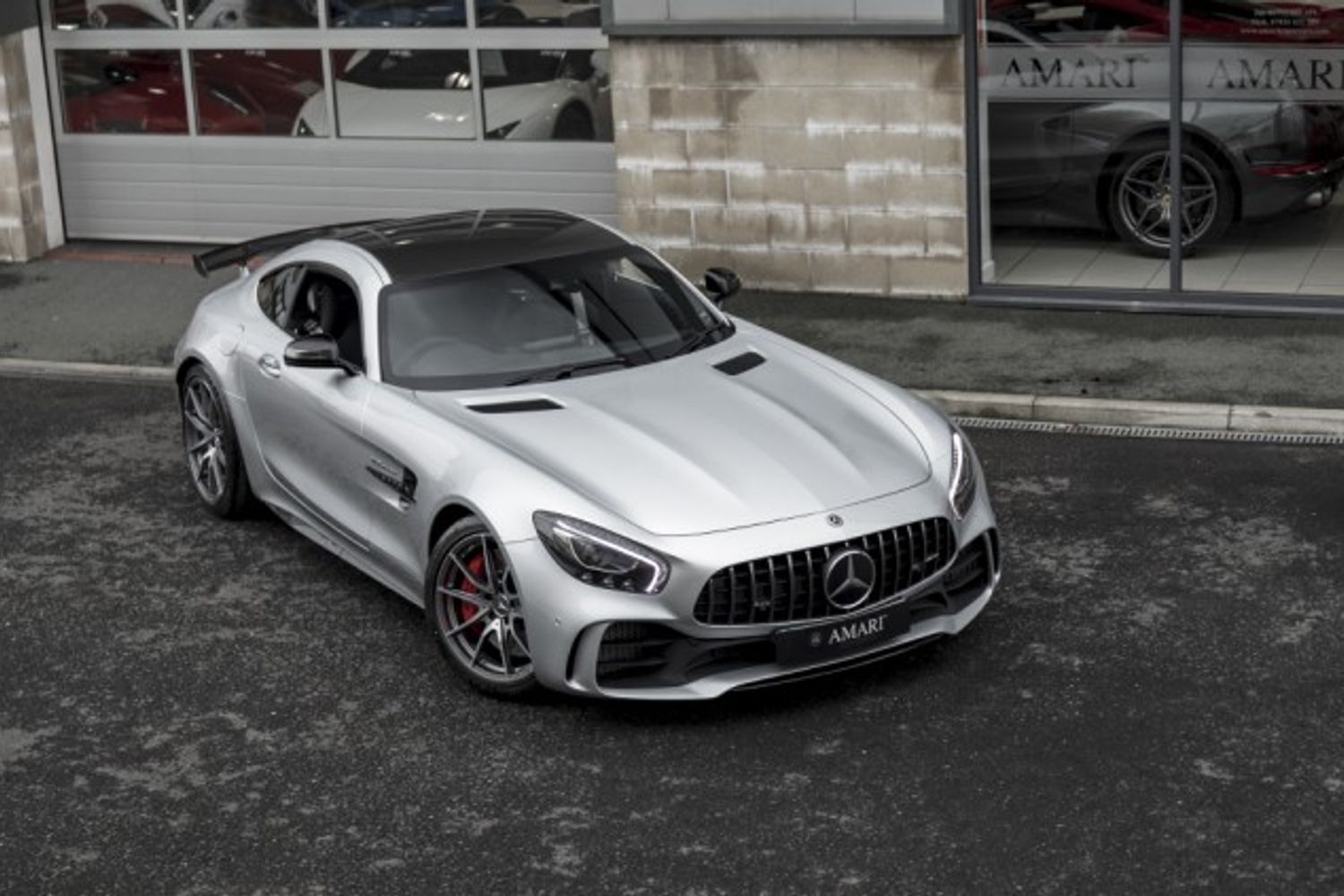 MERCEDES-BENZ AMG GT 4.0 AMG GT R PREMIUM 2DR AUTOMATIC