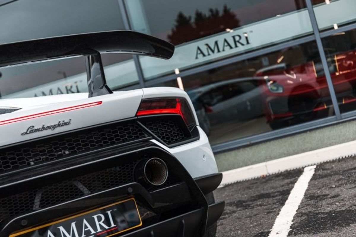 LAMBORGHINI HURACAN COUPE 5.2 LP 640-4 PERFORMANTE 2DR SEMI AUTOMATIC