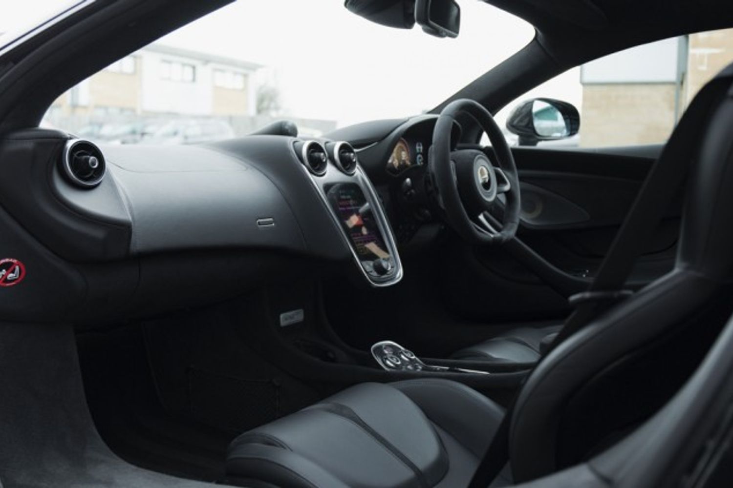MCLAREN 570GT COUPE 3.8 V8 SSG 2DR SEMI AUTOMATIC