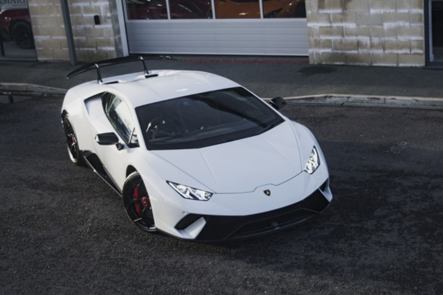 LAMBORGHINI HURACAN COUPE 5.2 LP 640-4 PERFORMANTE 2DR SEMI AUTOMATIC
