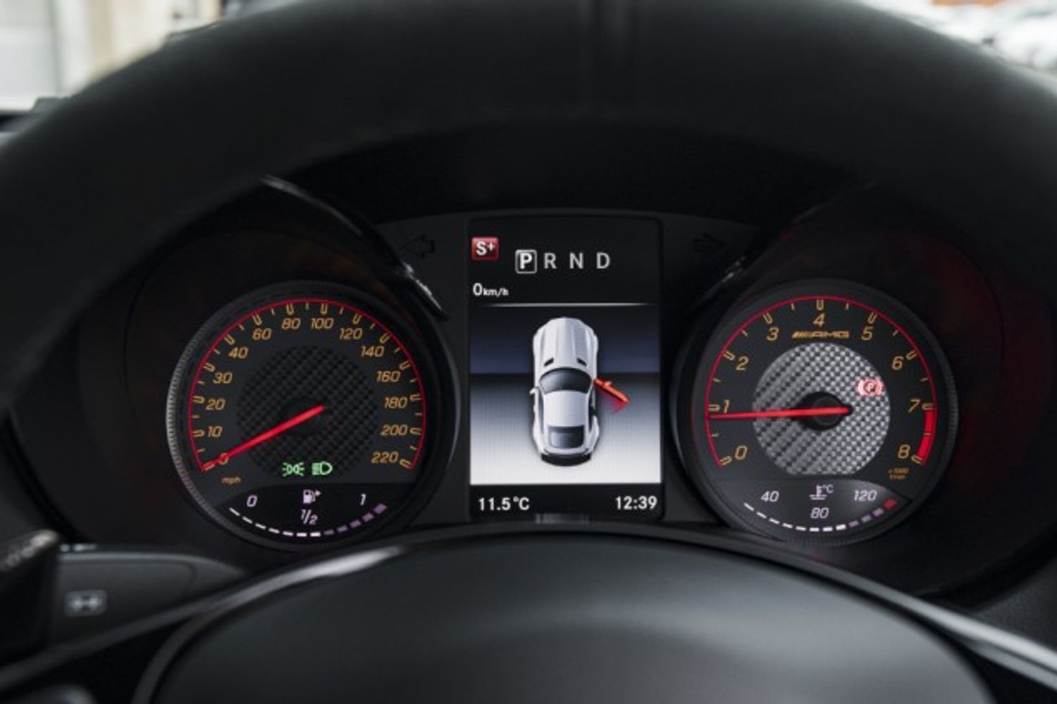 MERCEDES-BENZ AMG GT 4.0 AMG GT R PREMIUM 2DR AUTOMATIC