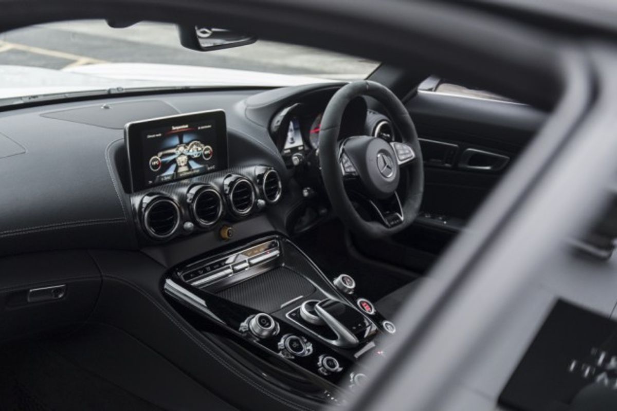 MERCEDES-BENZ AMG GT 4.0 AMG GT R PREMIUM 2DR AUTOMATIC