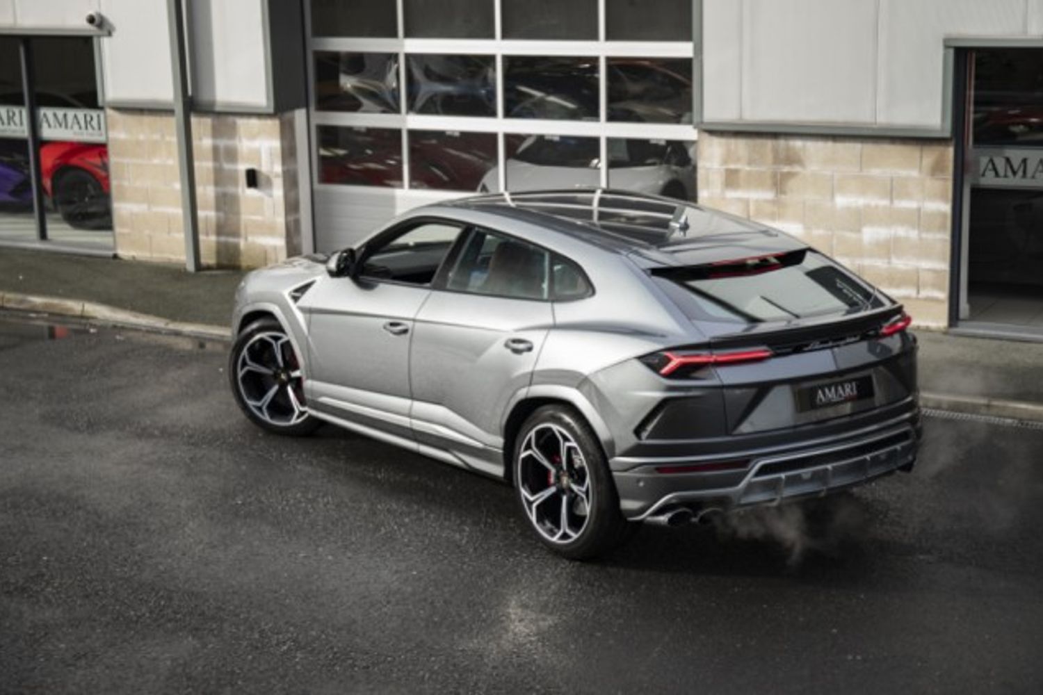 LAMBORGHINI URUS ESTATE 4.0 V8 5DR AUTOMATIC
