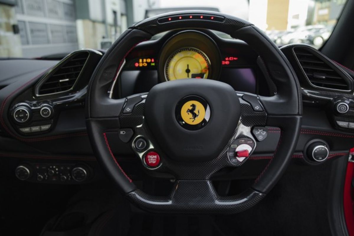 FERRARI 488 COUPE 3.9 GTB 2DR SEMI AUTOMATIC