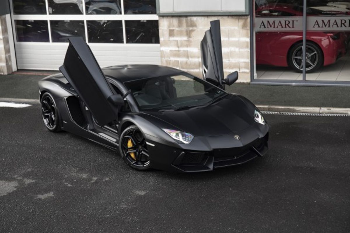 LAMBORGHINI AVENTADOR COUPE 6.5 V12 2DR SEMI AUTOMATIC