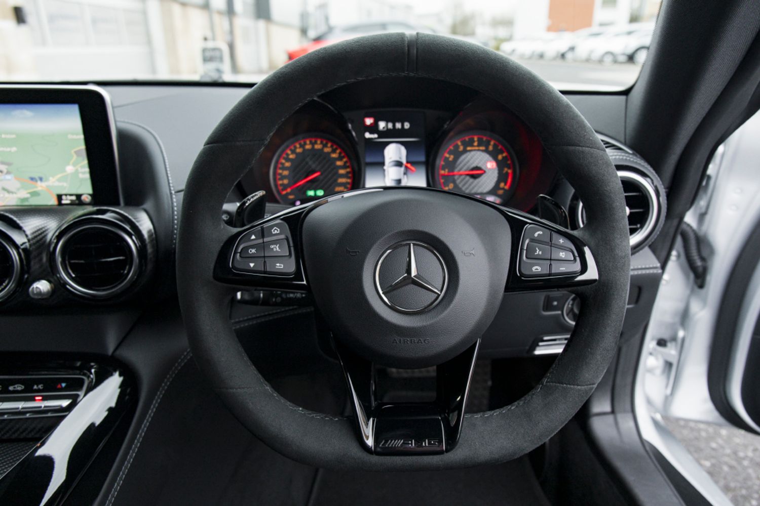 MERCEDES-BENZ AMG GT 4.0 AMG GT R PREMIUM 2DR AUTOMATIC
