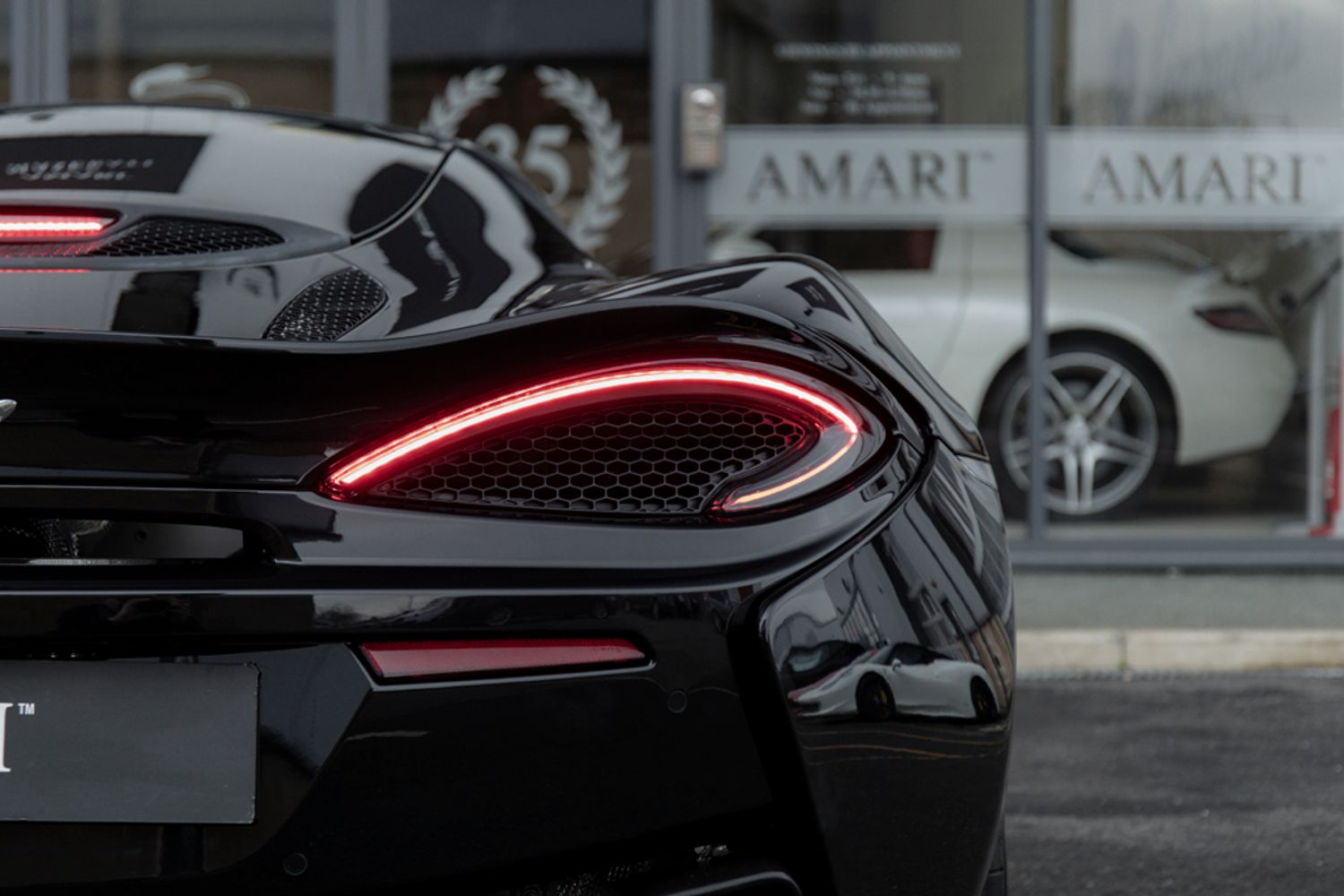 MCLAREN 570GT COUPE 3.8 V8 SSG 2DR SEMI AUTOMATIC