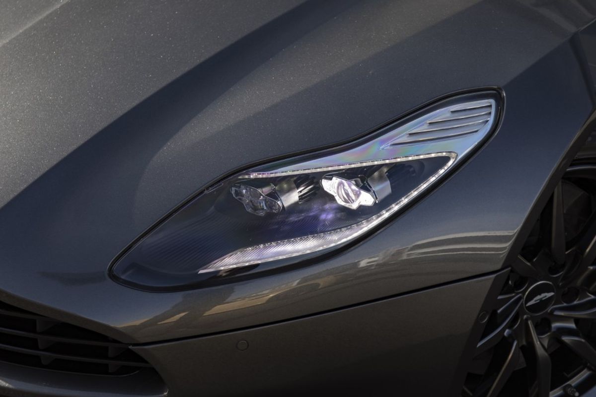 ASTON MARTIN DB11 COUPE 5.2 V12 2DR AUTOMATIC