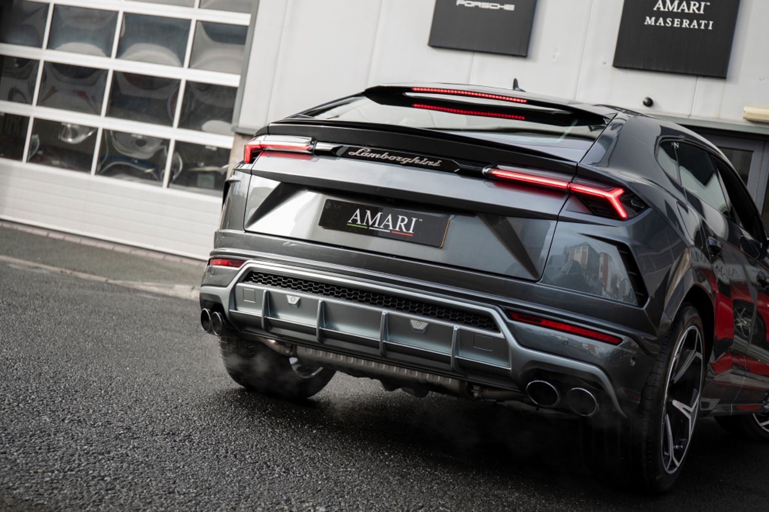 LAMBORGHINI URUS ESTATE 4.0 V8 5DR AUTOMATIC