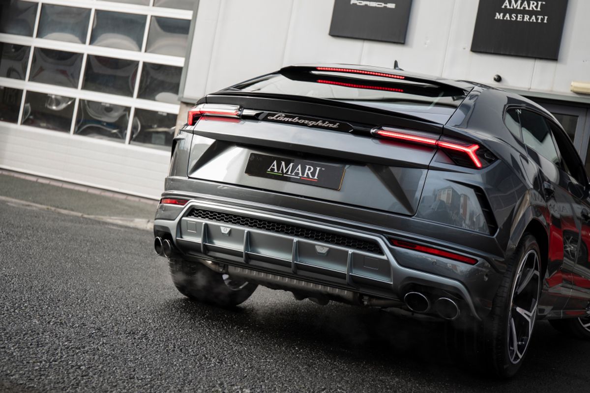 LAMBORGHINI URUS ESTATE 4.0 V8 5DR AUTOMATIC
