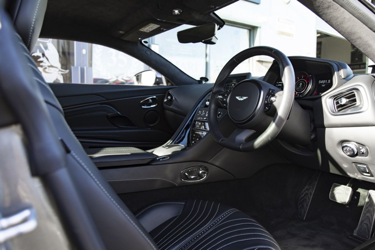 ASTON MARTIN DB11 COUPE 5.2 V12 2DR AUTOMATIC