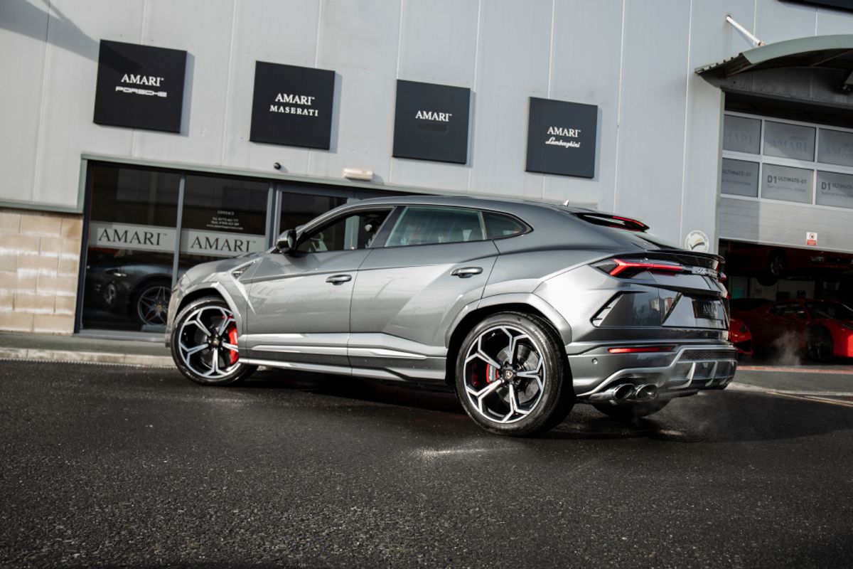 LAMBORGHINI URUS ESTATE 4.0 V8 5DR AUTOMATIC