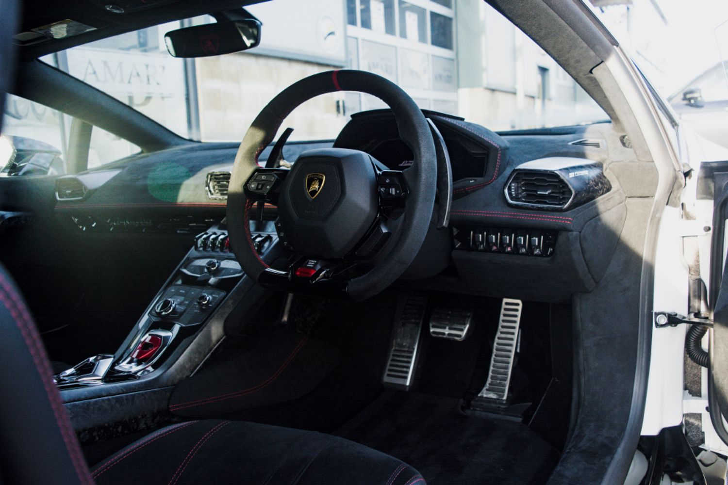 LAMBORGHINI HURACAN COUPE 5.2 LP 640-4 PERFORMANTE 2DR SEMI AUTOMATIC