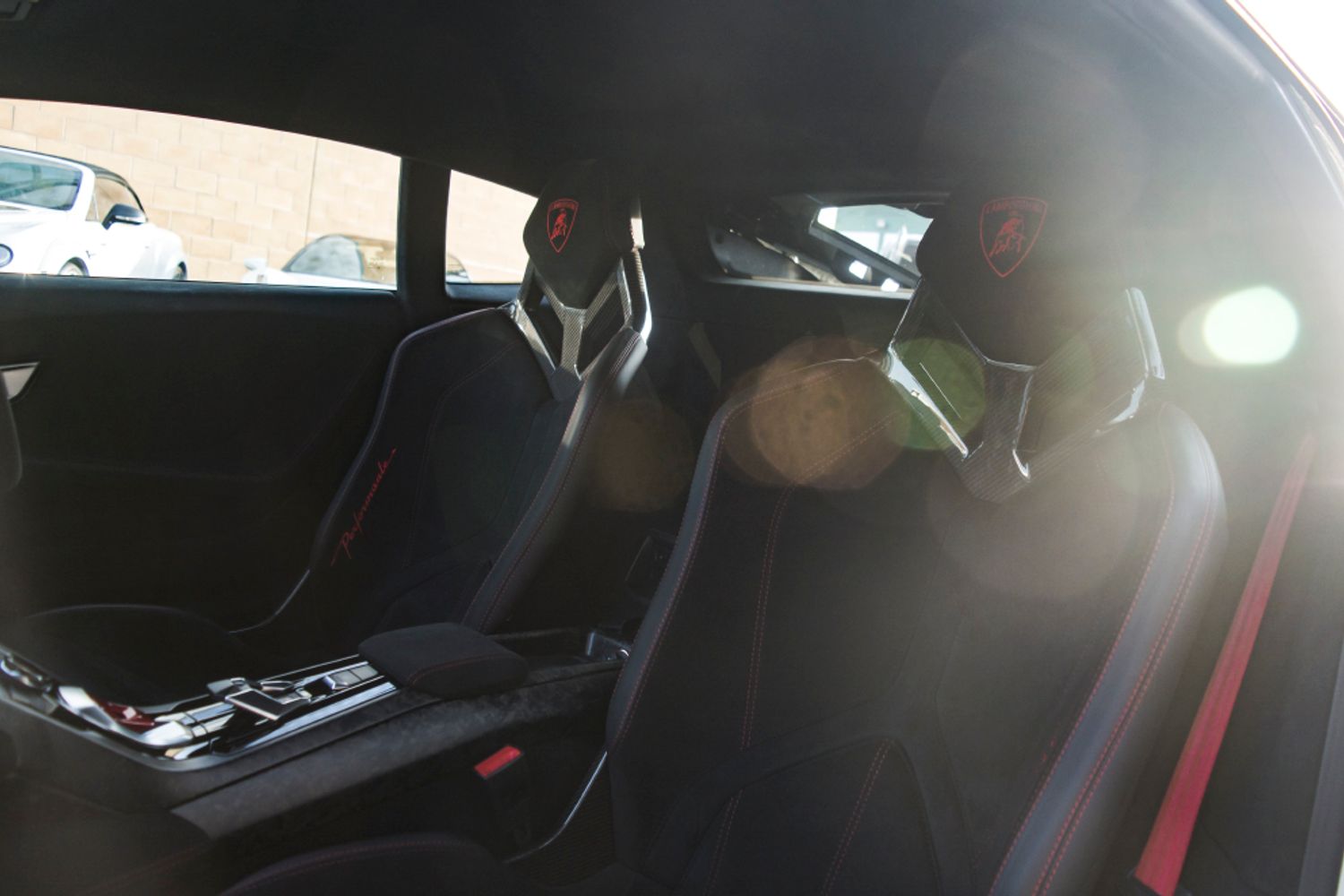 LAMBORGHINI HURACAN COUPE 5.2 LP 640-4 PERFORMANTE 2DR SEMI AUTOMATIC