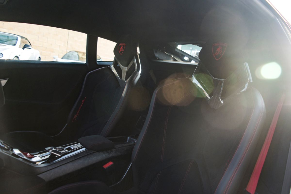 LAMBORGHINI HURACAN COUPE 5.2 LP 640-4 PERFORMANTE 2DR SEMI AUTOMATIC