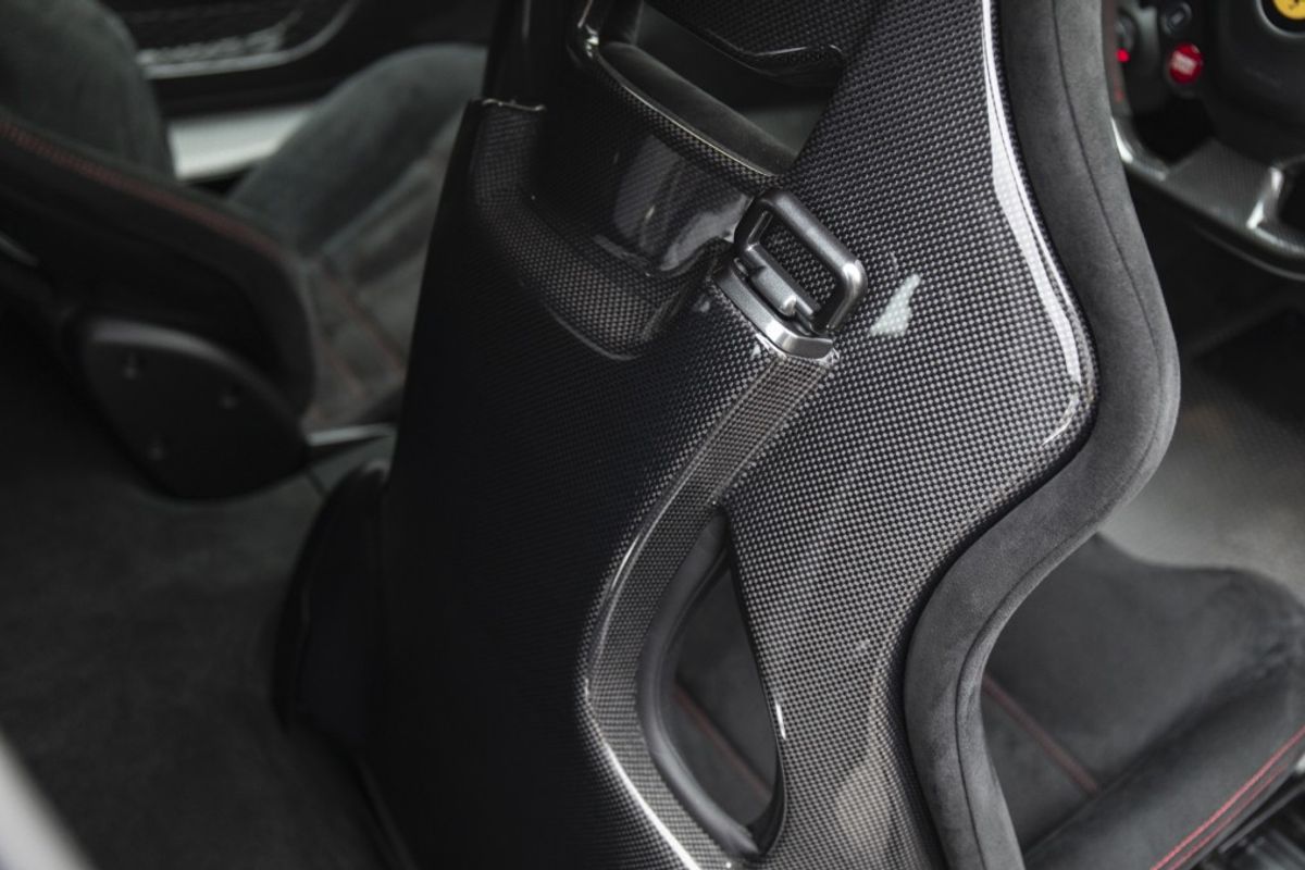 FERRARI 458 SPECIALE COUPE 4.5 AB 2DR SEMI AUTOMATIC