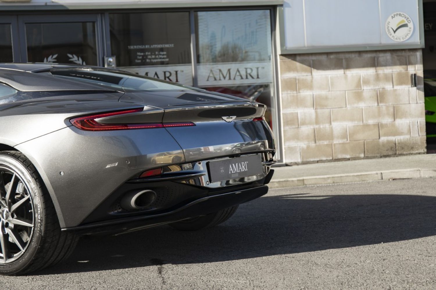 ASTON MARTIN DB11 COUPE 5.2 V12 2DR AUTOMATIC
