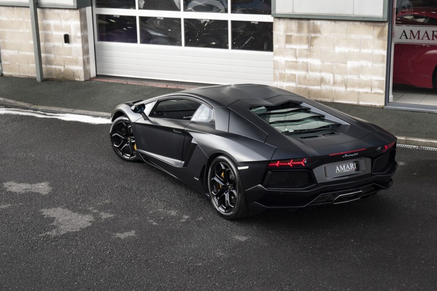 LAMBORGHINI AVENTADOR COUPE 6.5 V12 2DR SEMI AUTOMATIC