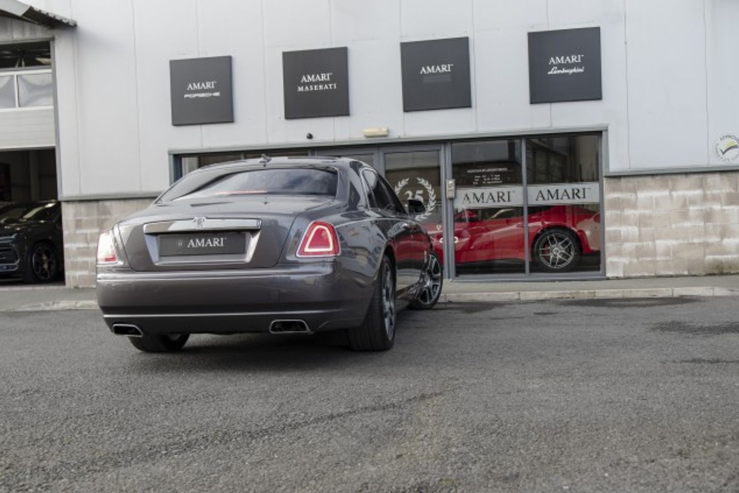 ROLLS-ROYCE GHOST SALOON 6.6 V12 SWB 4DR AUTOMATIC