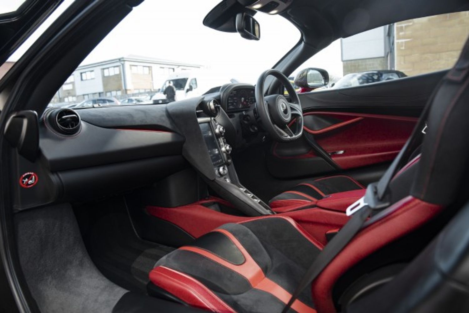 MCLAREN 720S COUPE Performance 4.0 V8 SSG 2DR SEMI AUTOMATIC