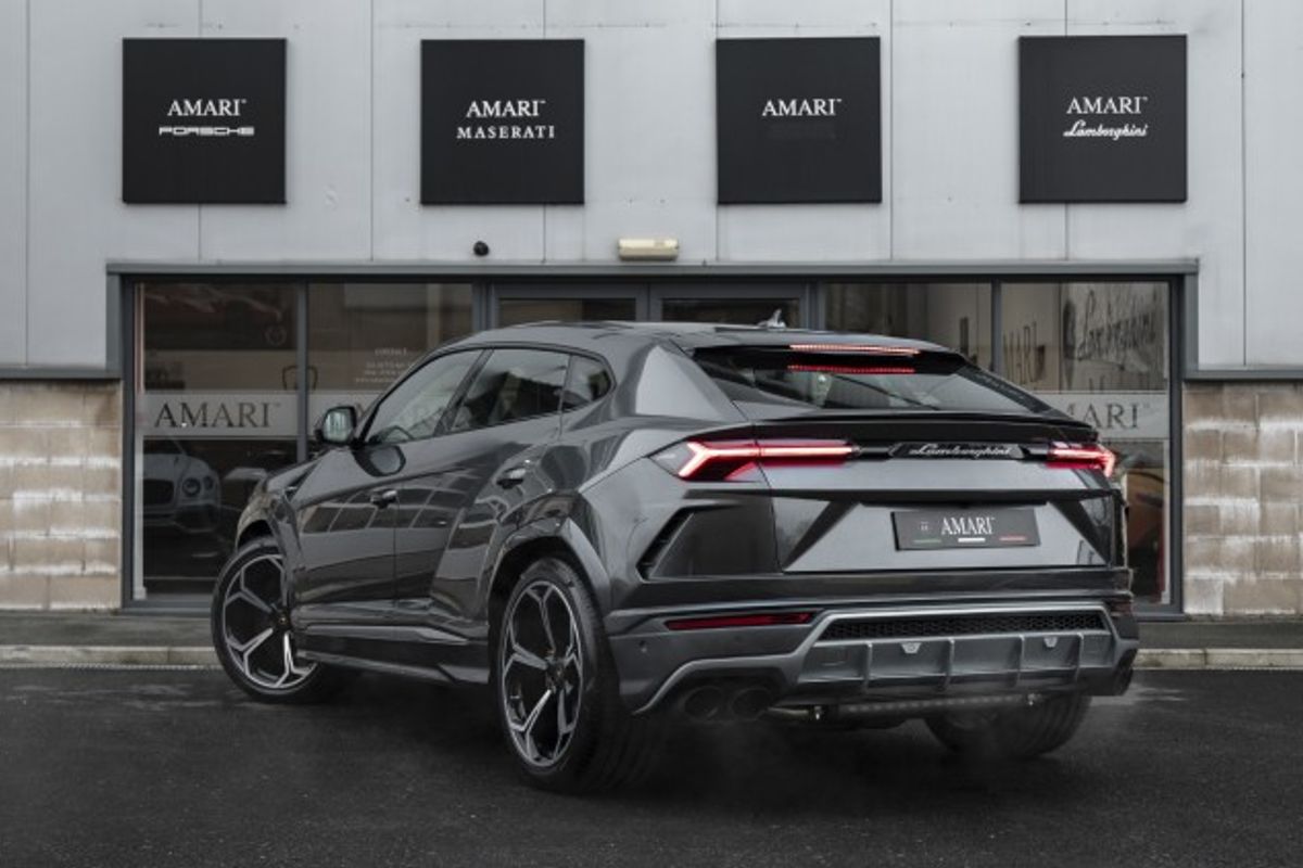 LAMBORGHINI URUS ESTATE 4.0 V8 5DR AUTOMATIC
