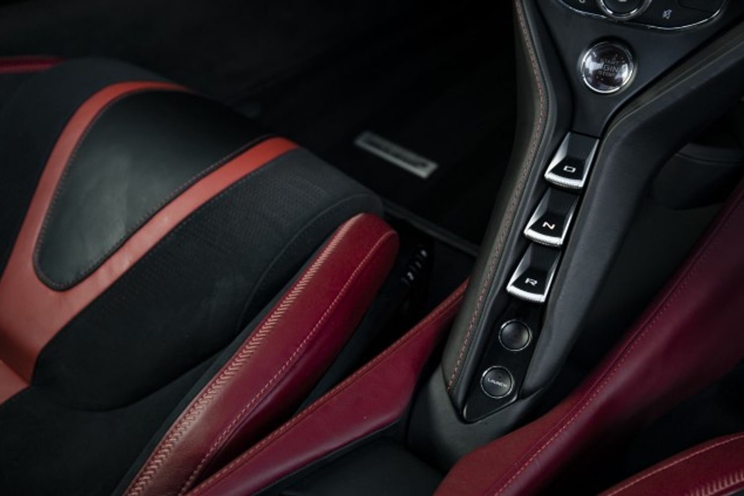 MCLAREN 720S COUPE Performance 4.0 V8 SSG 2DR SEMI AUTOMATIC