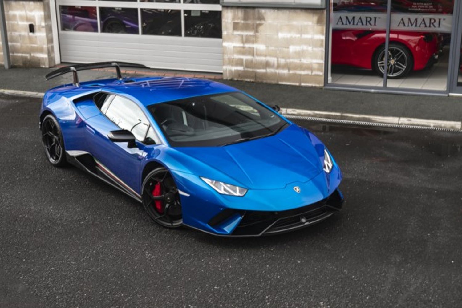 LAMBORGHINI HURACAN COUPE 5.2 LP 640-4 PERFORMANTE 2DR SEMI AUTOMATIC