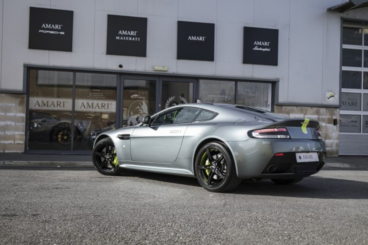 ASTON MARTIN VANTAGE HATCHBACK 4.7 AMR V8 3DR AUTOMATIC