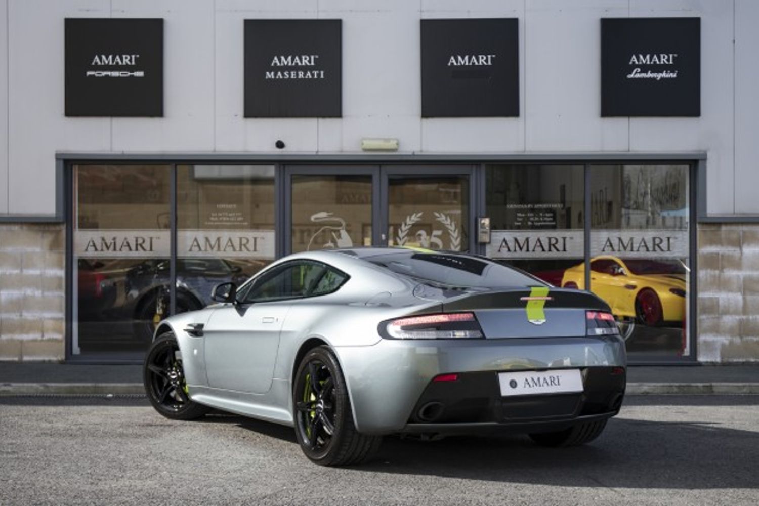 ASTON MARTIN VANTAGE HATCHBACK 4.7 AMR V8 3DR AUTOMATIC