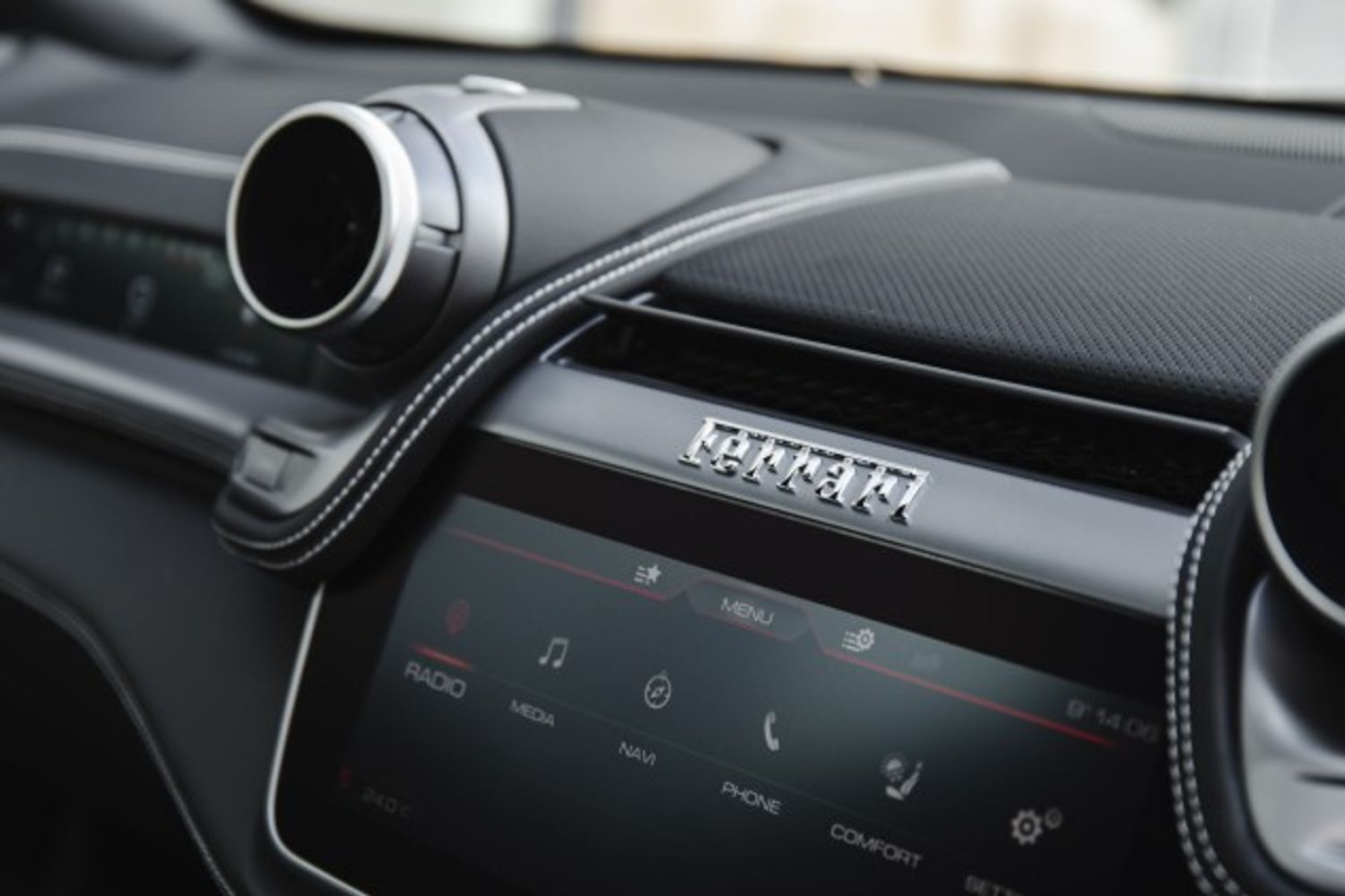 FERRARI GTC4 LUSSO T HATCHBACK 3.9 V8 3DR