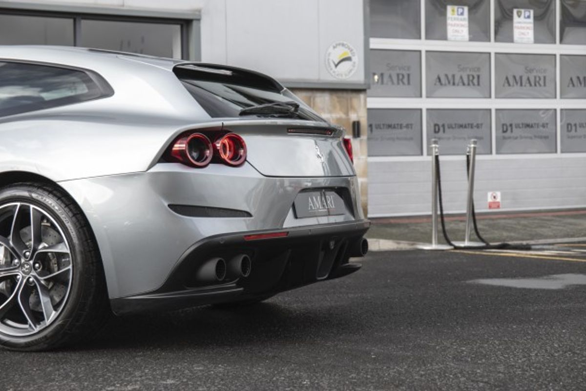 FERRARI GTC4 LUSSO T HATCHBACK 3.9 V8 3DR