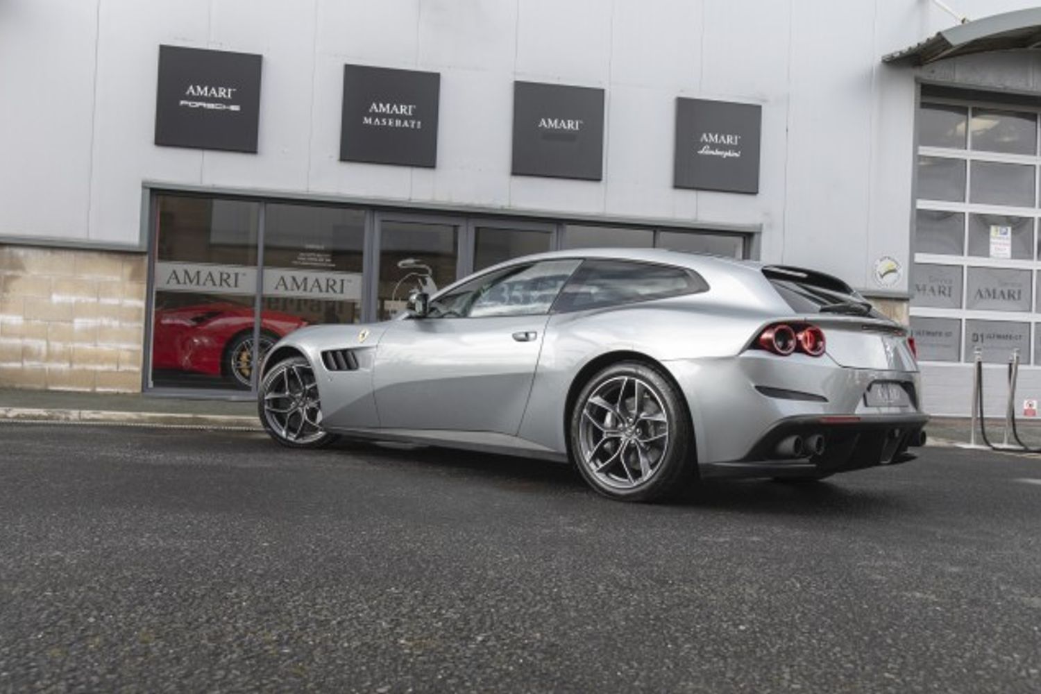 FERRARI GTC4 LUSSO T HATCHBACK 3.9 V8 3DR