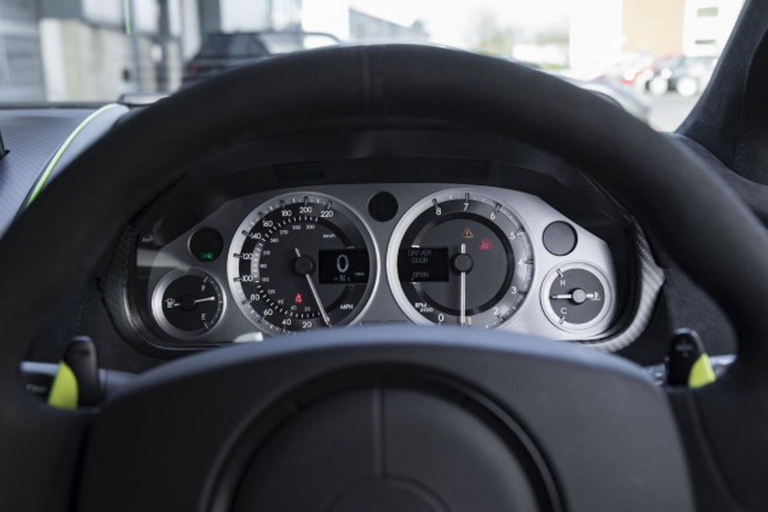 ASTON MARTIN VANTAGE HATCHBACK 4.7 AMR V8 3DR AUTOMATIC