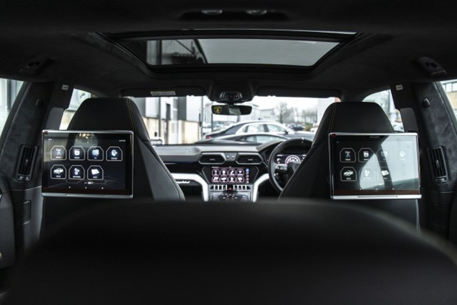 LAMBORGHINI URUS ESTATE 4.0 V8 5DR AUTOMATIC