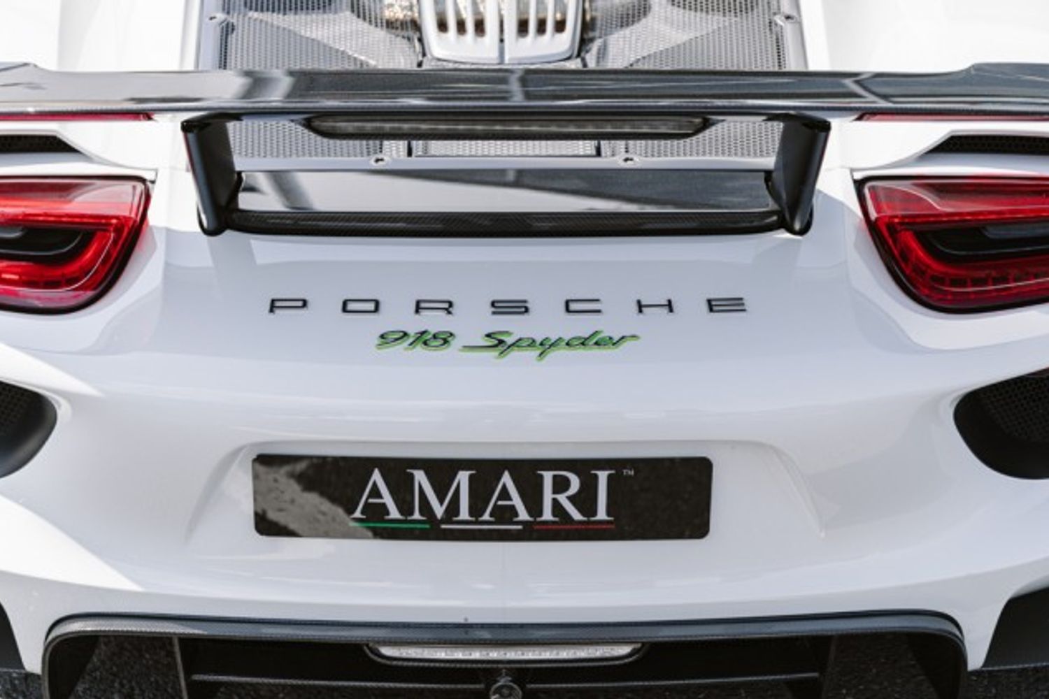 PORSCHE 918 HYBRID ELECTRIC CONVERTIBLE 4.6 SPYDER PDK 2DR SEMI AUTOMATIC