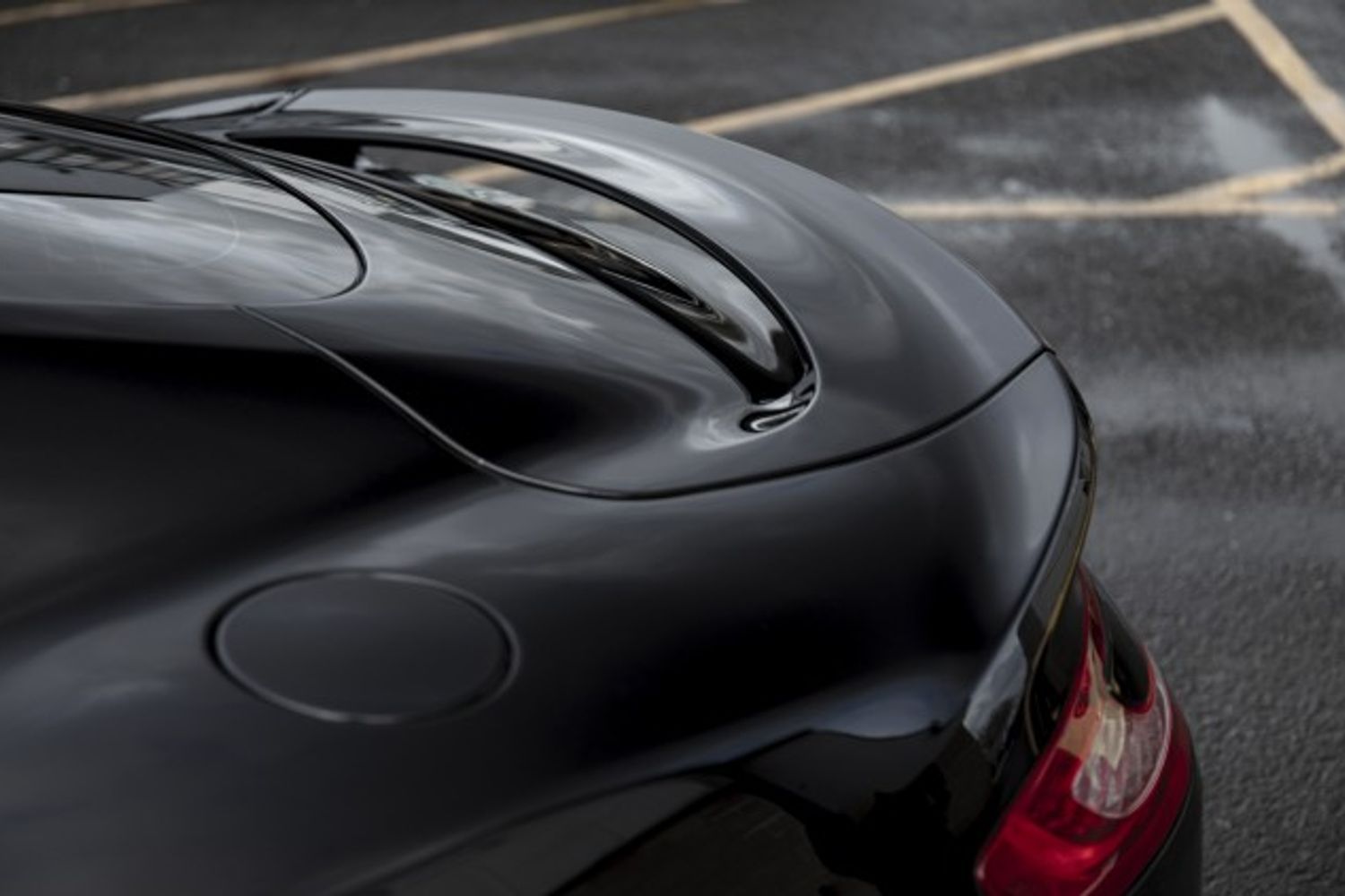 ASTON MARTIN VANQUISH COUPE 5.9 V12 2DR AUTOMATIC